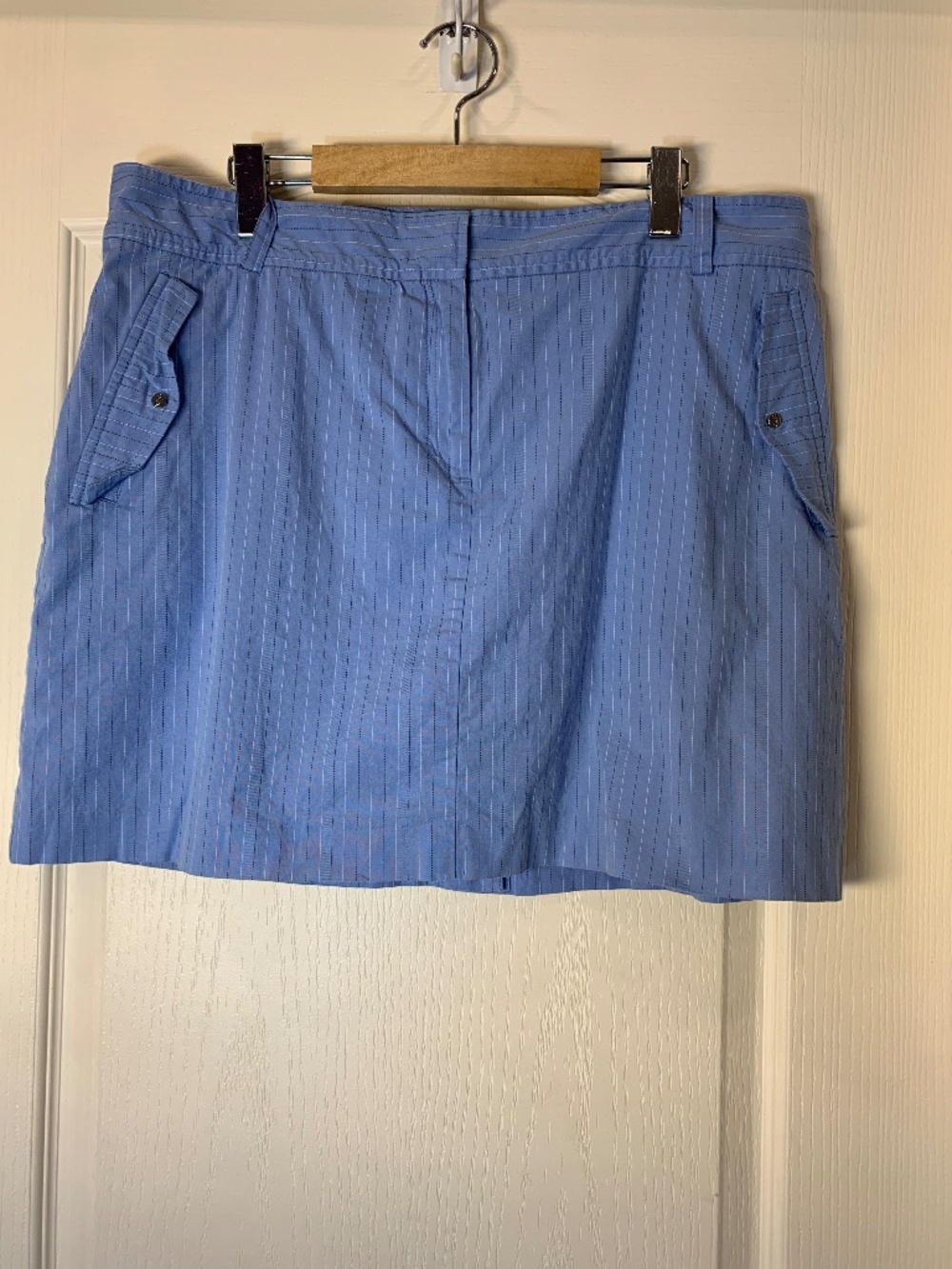 Izod Golf Activewear Light Blue Pinstripe Stretch Skort Pockets Women's Size 14